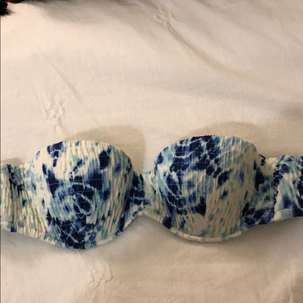 Victoria’s Secret push up bikini top